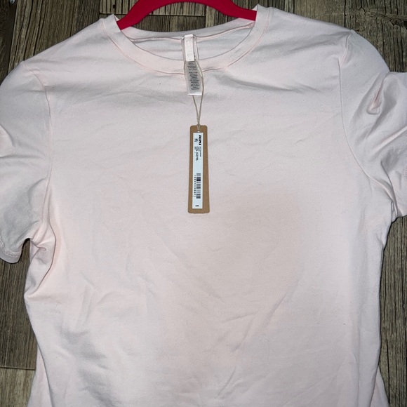 SKIMS Cotton Jersey T Shirt in Barely Pink size Large. NOT THE CROPPED! - Picture 9 of 10